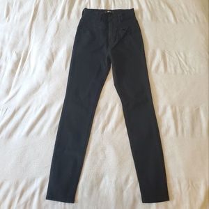 NWOT BDG High Rise Black Skinny Jeans - Size 27